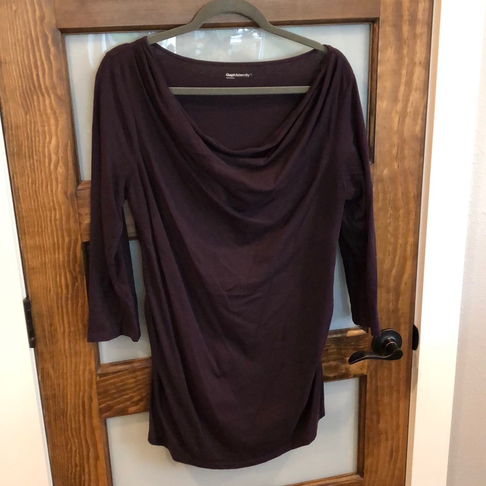 🔥 Plum maternity shirt, large